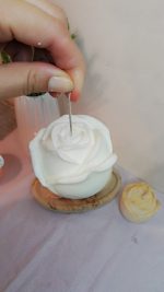 ROSE CANDLE - Image 3